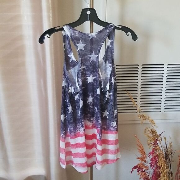 Karlie American Flag Tank Top Wmn's Size Small - Picture 5 of 6